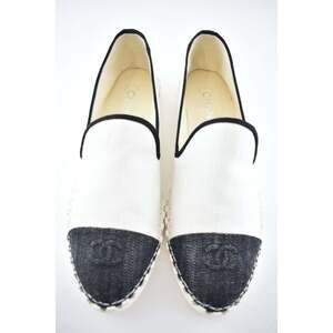 Chanel 19C White Black Fabric CC Logo Cap Toe Moccasin Ballet Loafer Flat 41